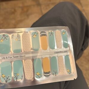 - Lily and Fox nail wraps